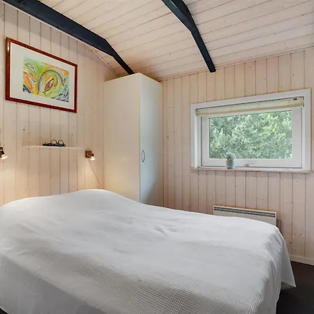 Bruno - 200m From The Sea By Interhome *